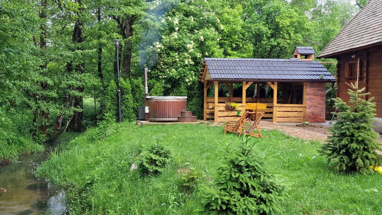 Vodenica Vrelo Chalets Vrelo Koreničko Δωμάτιο φωτογραφία